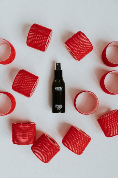 Rose-Himbeere - Volumen-Haarspray Anwen + Ministerstwo.