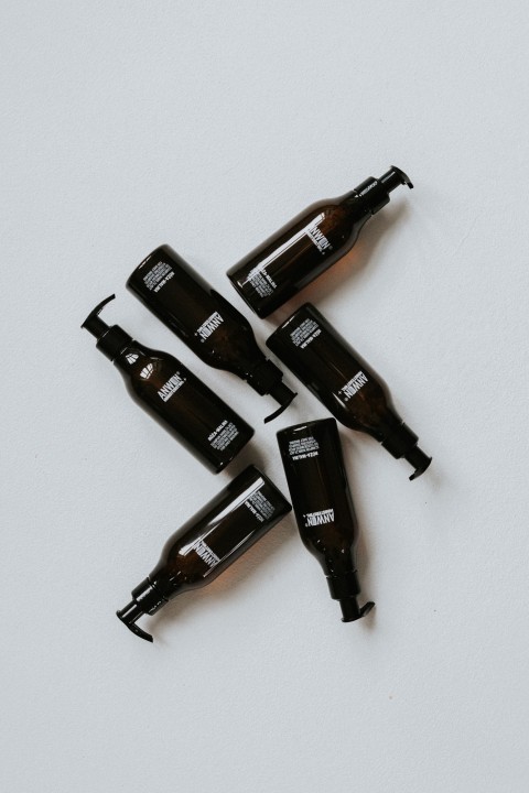 Rose-Himbeere - feuchtigkeitsspendendes Shampoo Anwen + Ministerstwo.