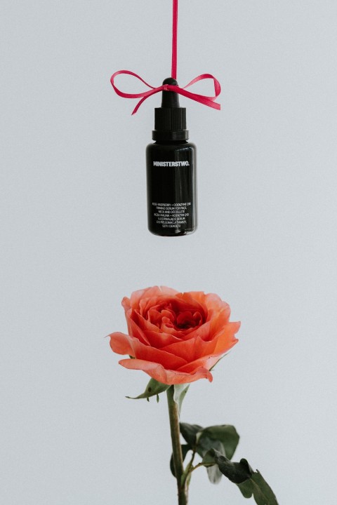 Róża-Malina + Q10 - ujędrniające serum do twarzy