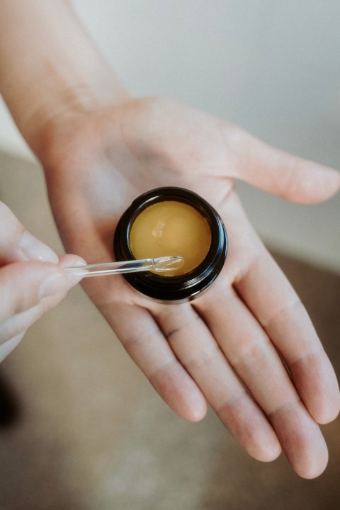 Honey - lip balm and mask