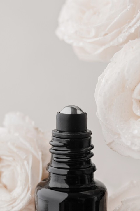 Róża-Malina - aktywne serum pod oczy i na okolice ust