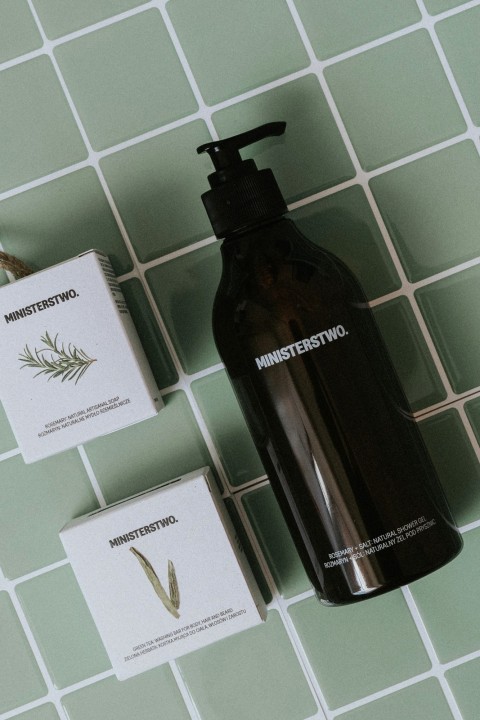 Rosemary + Salt - natural shower gel