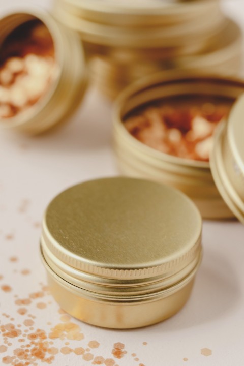 Small glitter tin